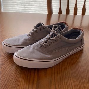 Vty Canvas shoes Gray White size 11.5